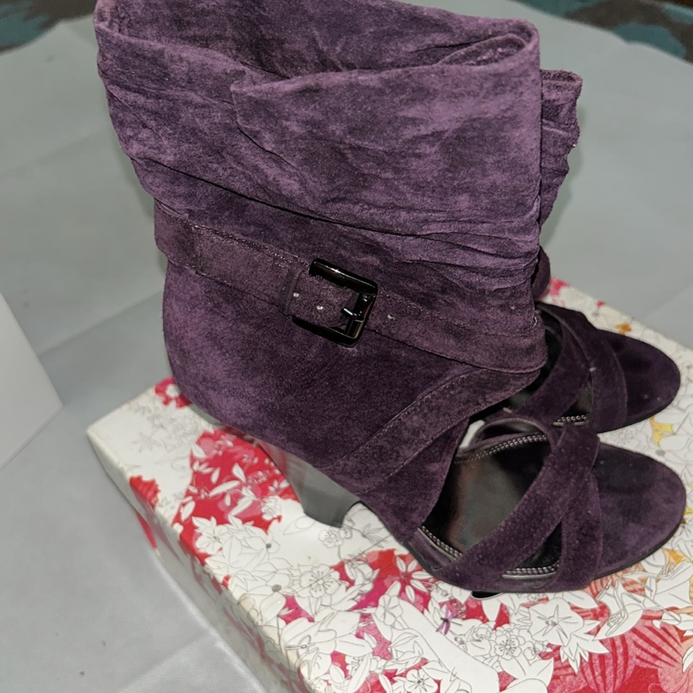 Chinese laundry purple faux suede heeled open toe booties size 5 1/2 - Picture 4 of 7